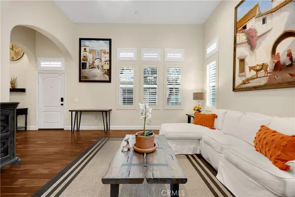 Corona, CA 92883,4449 4449 Owens