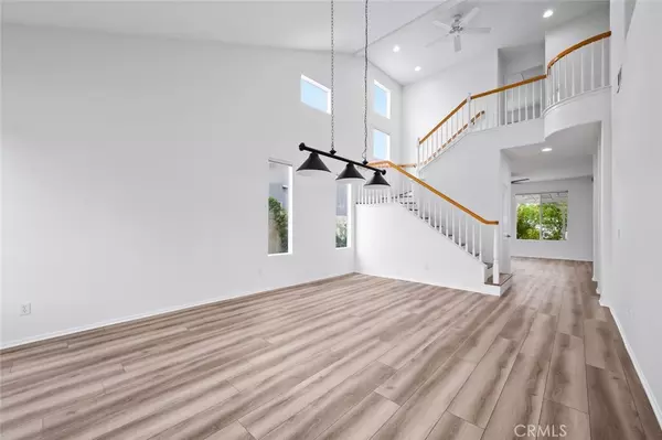 Corona, CA 92878,1281 Carriage LN
