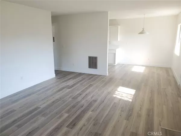 18891 Mora Kai #D, Huntington Beach, CA 92646