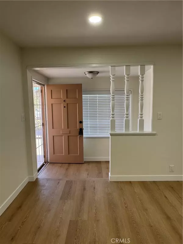 Pico Rivera, CA 90660,5618 Manzanar