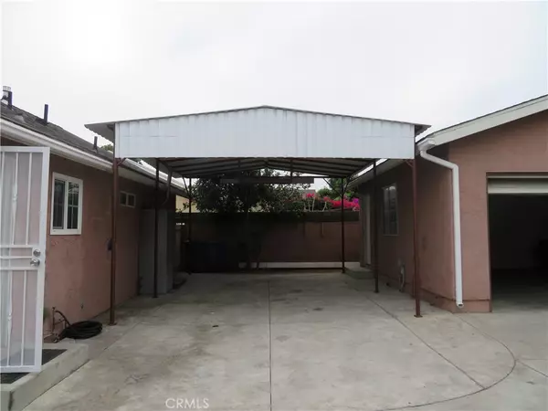 Bell, CA 90201,6510 Lucille