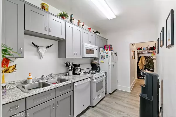 Long Beach, CA 90802,421 N Rose