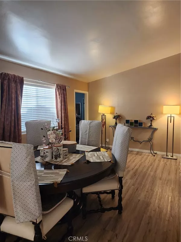 Fullerton, CA 92833,312 S Pine