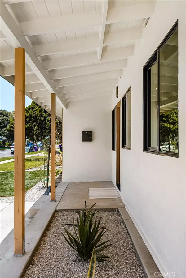 Long Beach, CA 90815,2680 Chatwin