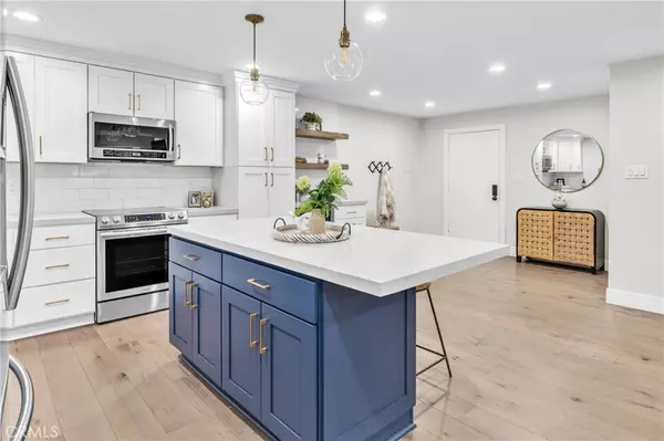 7890 E Spring ST #10F, Long Beach, CA 90815