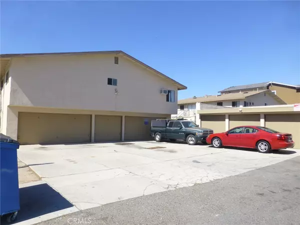 Fullerton, CA 92832,620 S Ford