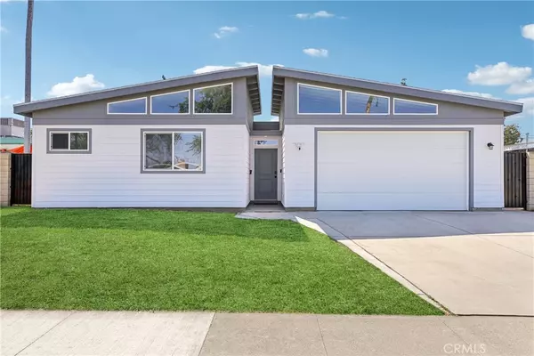 616 W Ash AVE, Fullerton, CA 92832