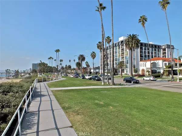 Long Beach, CA 90803,2601 E Ocean #205