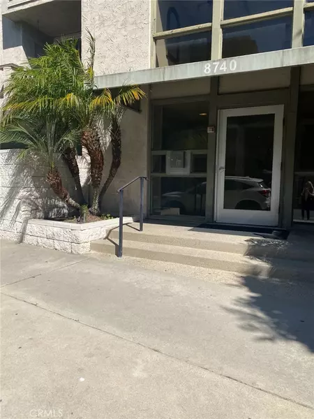 8740 Tuscany #211, Playa Del Rey, CA 90293