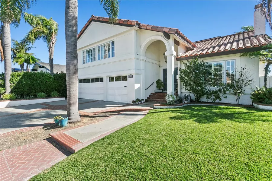 9872 Big Sur, Huntington Beach, CA 92646