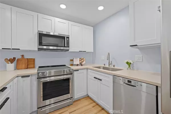 4138 E Mendez #110, Long Beach, CA 90815