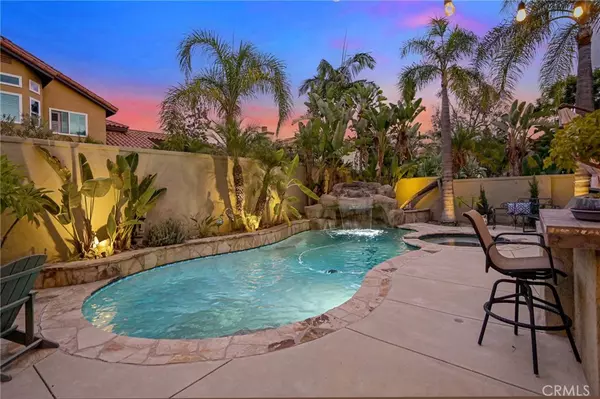Yorba Linda, CA 92887,5570 MEADOW LAKE LN