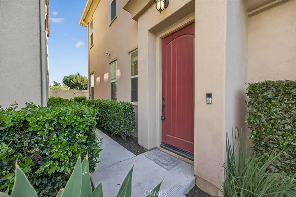 Stanton, CA 90680,10298 Jasmine CT