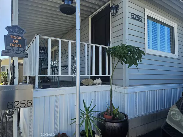 6256 E Golden Sands #260, Long Beach, CA 90803