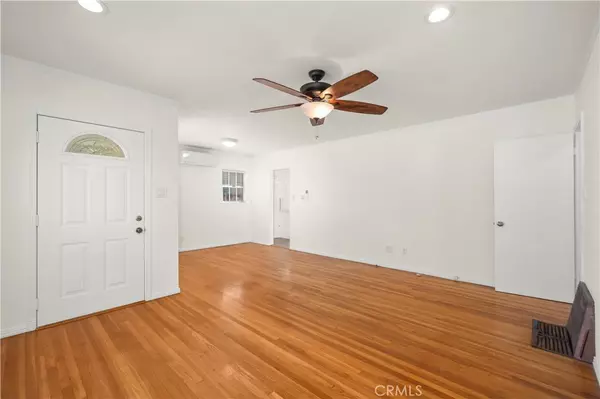 Long Beach, CA 90808,5430 Scrivener ST