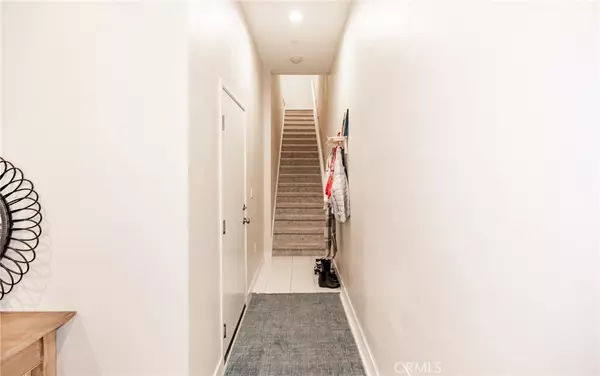 Santa Ana, CA 92704,1080 S Harbor BLVD #2