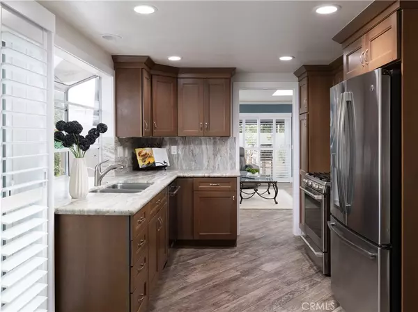 Westminster, CA 92683,5872 Camphor