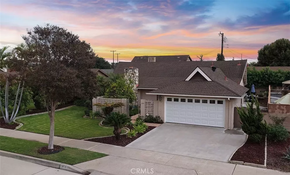 224 W Crystal View AVE, Orange, CA 92865