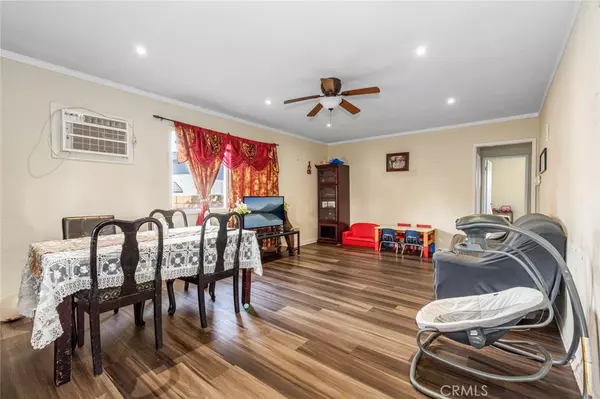 Corona, CA 92879,1138 Acacia ST