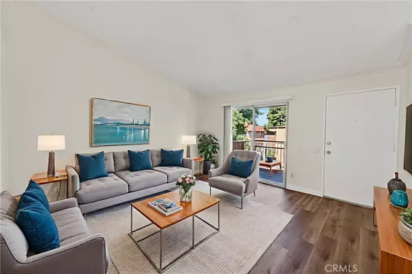 Corona, CA 92879,1015 Margarita #D202