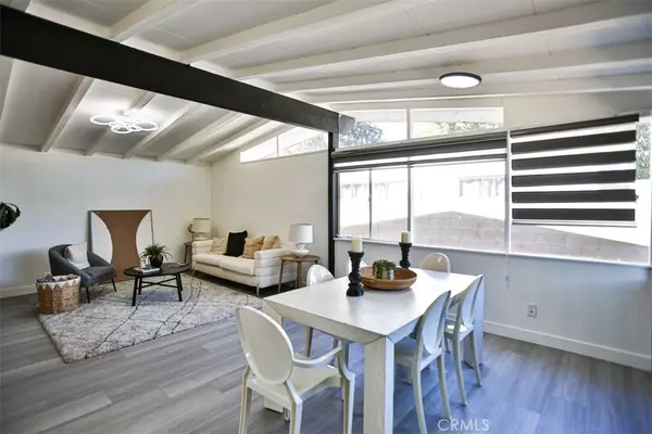 Anaheim, CA 92801,2540 W Picadilly WAY