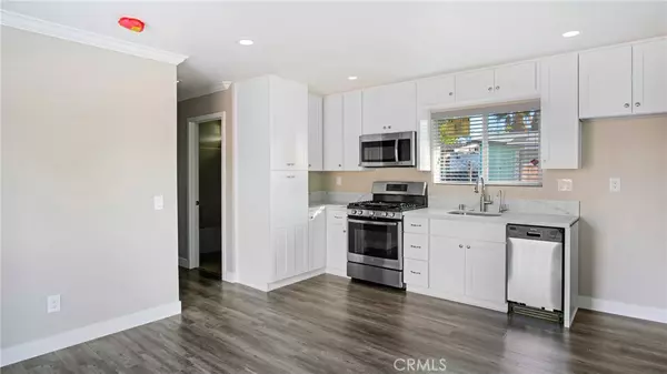 Placentia, CA 92870,940 Gonzales #B