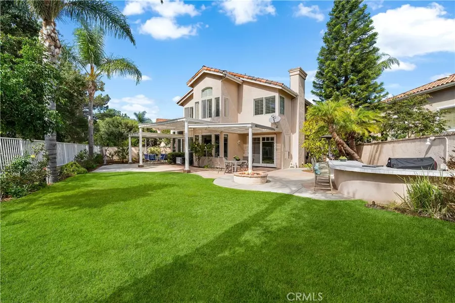 859 S Parkglen PL, Anaheim Hills, CA 92808