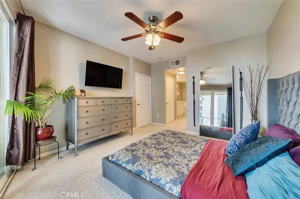 Long Beach, CA 90802,1400 E OCEAN BLVD E #2304