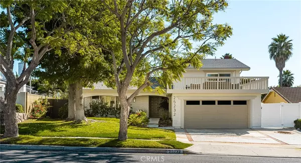 25232 Earhart, Laguna Hills, CA 92653