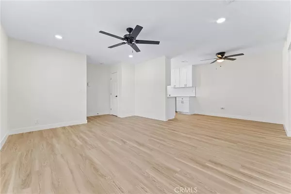 Corona, CA 92882,1382 Via Santiago