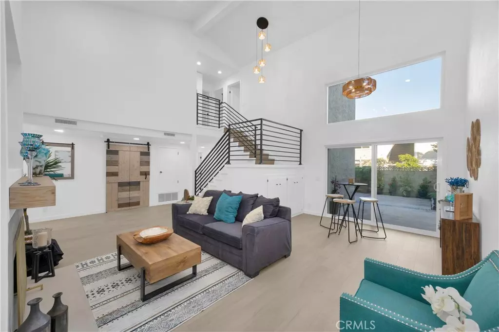 Westminster, CA 92683,14116 Baker ST