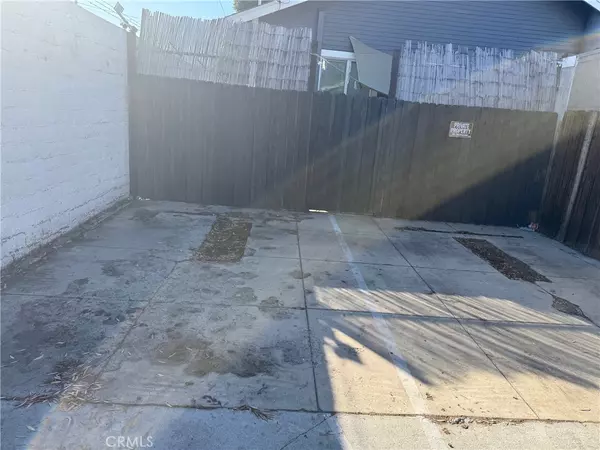 Long Beach, CA 90813,0 Cherry