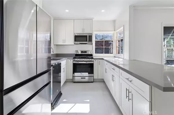 Long Beach, CA 90804,734 Los Altos