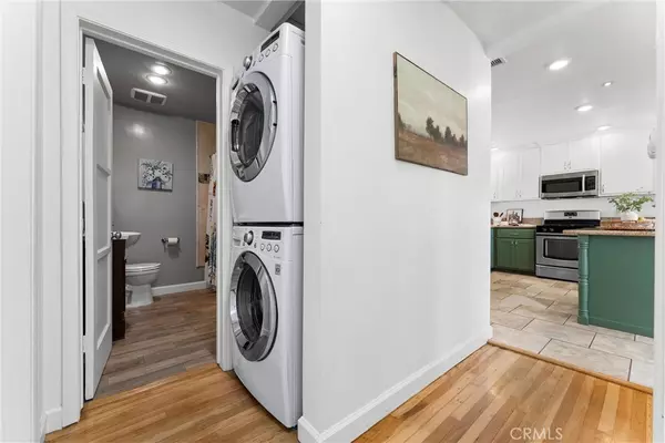 Hawthorne, CA 90250,5475 W 121st