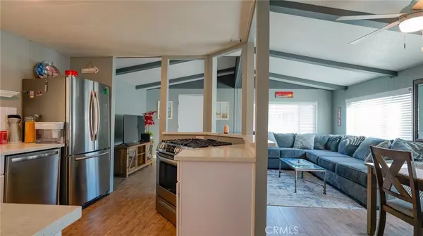 Huntington Beach, CA 92649,5200 Heil Ave #18