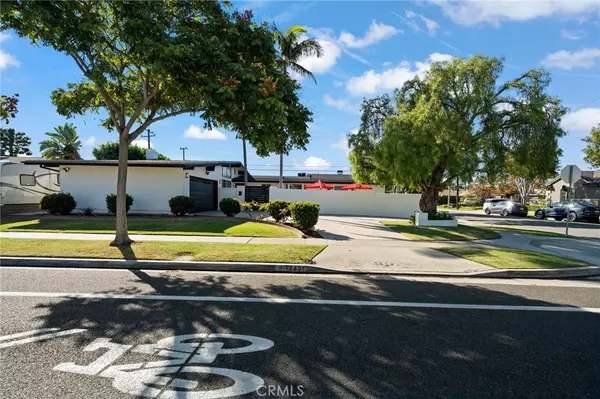 Rossmoor, CA 90720,12431 Foster RD