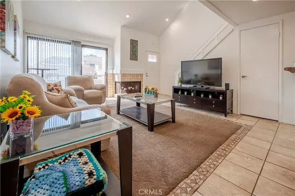 Lake Forest, CA 92630,25761 Le Parc #82