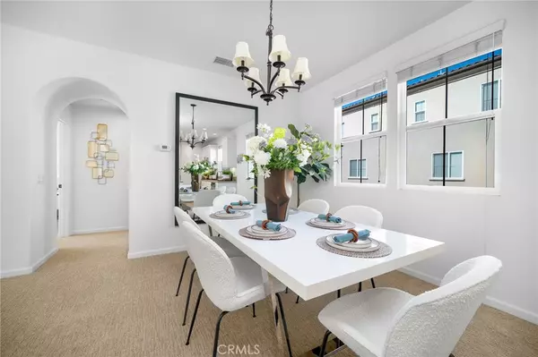 Diamond Bar, CA 91765,883 Terrace Lane Way W #1