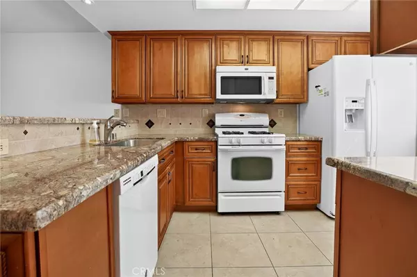 Placentia, CA 92870,376 Hawaii