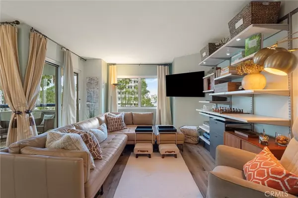 Long Beach, CA 90802,525 Seaside WAY #411