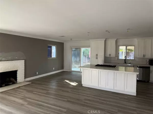 Corona, CA 92882,510 W Hacienda