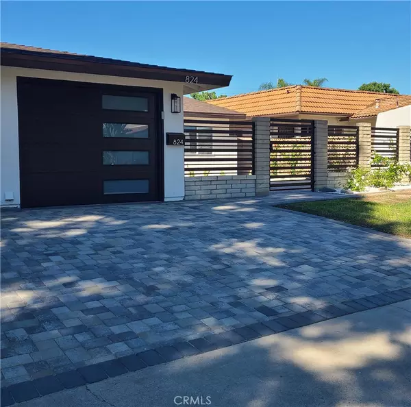 824 S Ponderosa ST, Orange, CA 92866