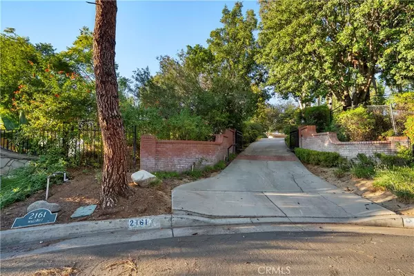 Riverside, CA 92503,2161 Orange View CIR