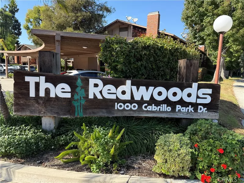 1016 Cabrillo Park DR #H, Santa Ana, CA 92701