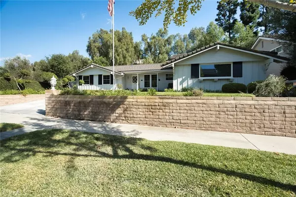 Fullerton, CA 92833,2240 Camino Centroloma