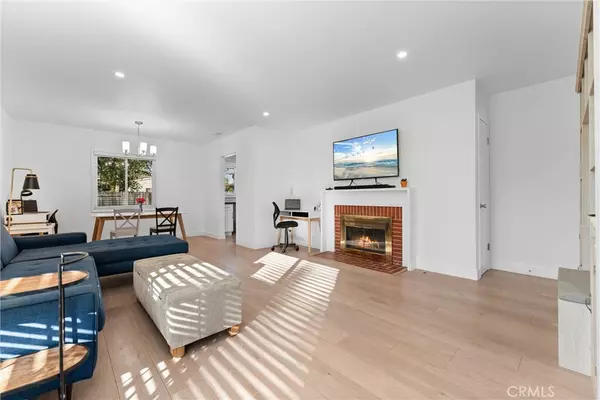 Fullerton, CA 92832,601 W Southgate AVE