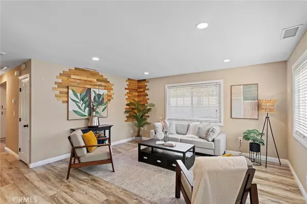 Canyon Lake, CA 92587,28545 Connecticut