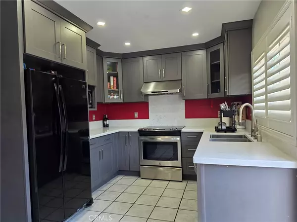 Stanton, CA 90680,11219 Hood