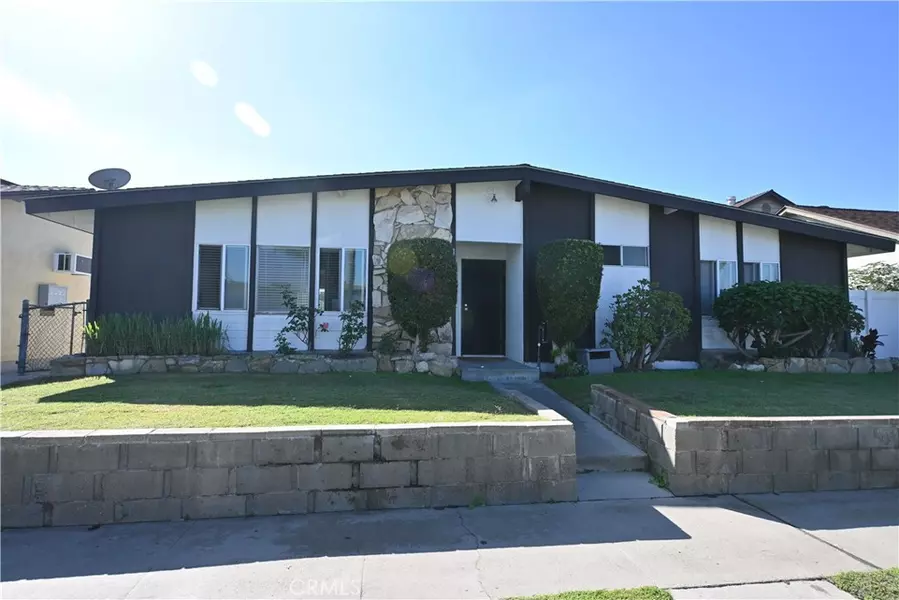 6062 Lime AVE, Cypress, CA 90630
