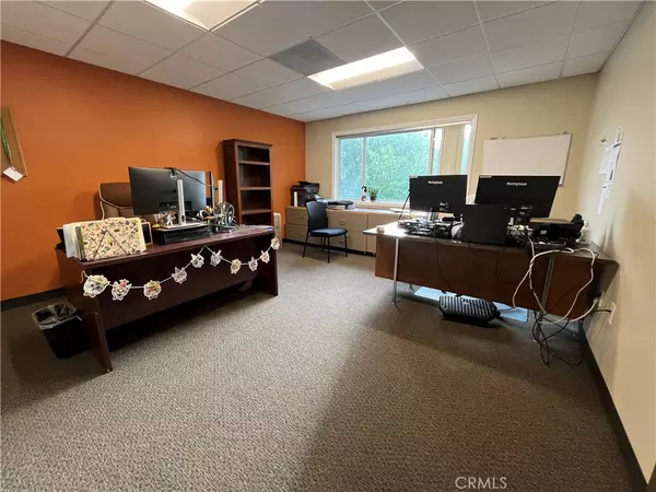 Fullerton, CA 92831,1231 E Chapman